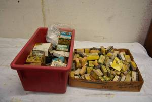 lot 114 image: Variety of Fuses, automotive and other