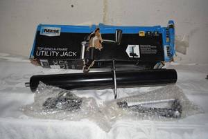 lot 282 image: Reese Towpower A-Frame Utility Jack In Original Box