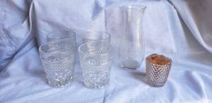 lot 231 image: Set of 4 Water Glasses, Vase and Votive Candle Holder