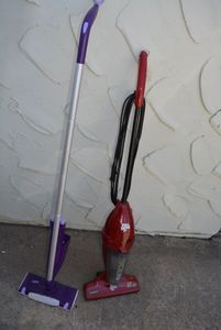 lot 250 image: Swiffer Mop and Dirt Devil Sweeper