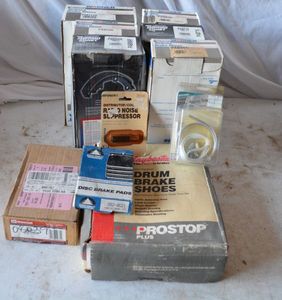 lot 266 image: Drum Brake Shoes, Shoe and Lining Kit, Noise Suppressor, Choke Heater Repair Kit