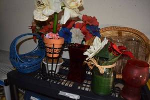 lot 164 image: Vases and Flowers as shown