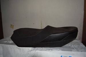 lot 330 image: Ski-Doo Seat