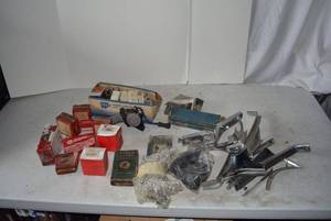 lot 362 image: Window Lift Parts, Transmission Parts, Bearings