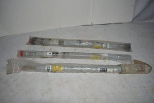 lot 371 image: 3 Industrial Electric Fuse Units, Sizes as shown