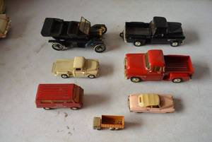lot 412 image: Cast metal and plastic Model Cars as shown including Chevy trucks