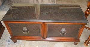 lot 500 image: Embossed Brass Coffee Table, Glass Top, Decorative Metal Design on Top and Sides (Matches Lot 499)