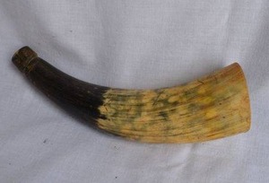 lot 511 image: Horn made from Animal Horn