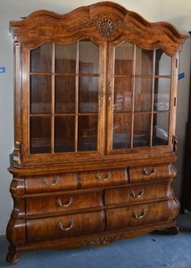 lot 507 image: Solid Cherry 2-Piece Lighted China Hutch by Thomasville Replicas