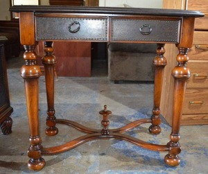 lot 499 image: Embossed Brass End Table with Glass Top, Decorative Metal Design on Top and Sides (Matches Lot 500)