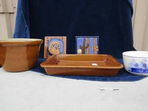 lot 91 image: 2 Owl and desert  TILES  Blue wind mill bowl 1810 PEARSONS ENGLAND    CERAMIC BOWL  TAIWAN