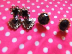 lot 188 image: 2 pair black earrings 1 marked James Madison