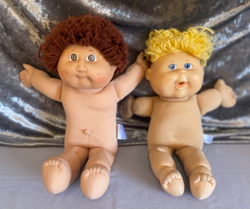 lot 176 image: Cabbage Patch Dolls (2)
