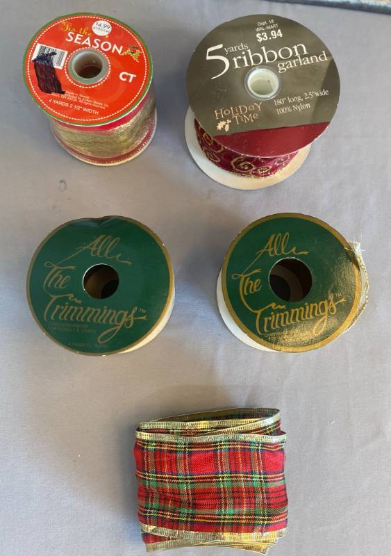 lot 149 image: 5 Rolls of Ribbon