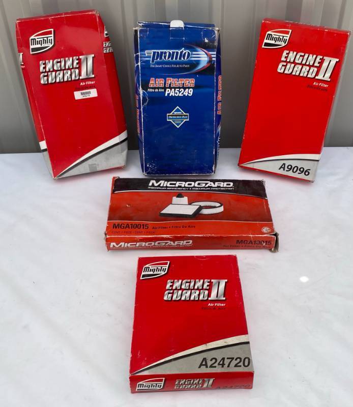 lot 38 image: VARIOUS MIGHTY ENGINE GARD II AIR FILTERS AND 1 PRONTO