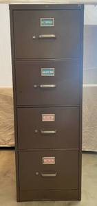 lot 118 image: 4 drawer Vertical File Cabinet by Hon