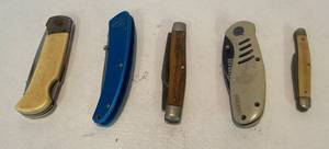 lot 42 image: 5 Various Pocket Knives