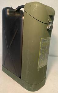 lot 129 image: US Military M13 Portable Decontamination Appratus