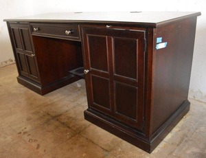 lot 8 image: Stanley Furniture Computer Credenza (61 x 24 x 31), Dual Writing Shelves, Built-in Outlets, Slide-out shelves