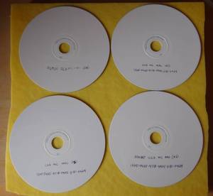 lot 73 image: ADOBE CS3 FOR MAC - HOMEMADE 4 DISK SET WITH SERIAL NUMBERS