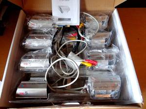 lot 91 image: UNUSED IN BOX - All weather Q-See  (8) QD28414 Day and Night Color CCD Security Cameras