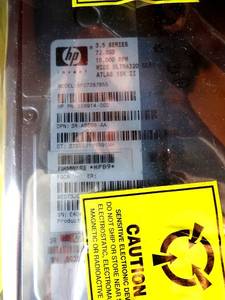 lot 105 image: NEW HARD DRIVE HP BF07287B55 72.8 GB 15K Ultra320 SCSI SEALED IN BOX