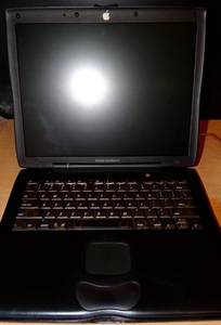 lot 111 image: Vintage Apple Macintosh G3 PowerBook