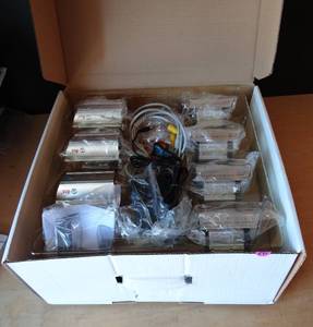 lot 191 image: UNUSED IN BOX - All weather Q-See  (7) QD28414 Day and Night Color CCD Security Cameras