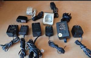 lot 199 image: LOT OF POWER SUPPLIES AS SHOWN