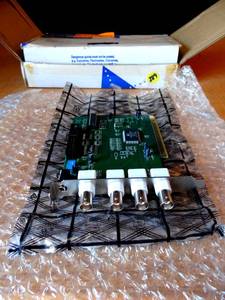 lot 289 image: COMPUTER HARDWARE AS SHOWN