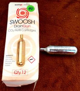 lot 40 image: SWOOSH DRAIN GUN CO2 CARTRIDGE REFILLS - 12 IN BOX