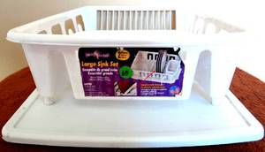 lot 69 image: LARGE 2 PIECE SINK SET - USED
