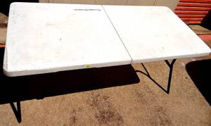 lot 79 image: PORTABLE FOLD UP TABLE