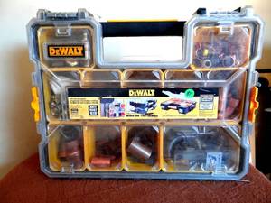 lot 81 image: DEWALT PRO SERIES 10 BIN STORAGE TOTE LOADED WITH COPPER FITTINGS AS SHOWN