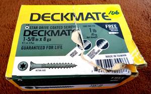 lot 106 image: DECKMATE 1 58 X 8 GUAGE STAR DRIVE COATED SCREWS - 1 LB BOX