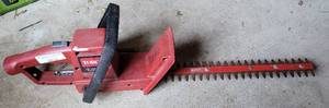 lot 67 image: TORO ELECTRIC HEDGE TRIMMER MODEL 51803 AS SHOWN.