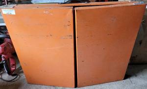 lot 69 image: VINTAGE METAL FOLDING UTILITY TABLE AS SHOWN.