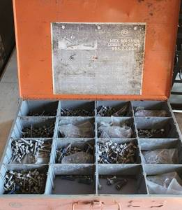 lot 79 image: METAL COMPARTMENT BOX WITH ASSORTED SCREWS AS SHOWN.