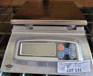lot 131 image: MYWEIGH KD-8000 SCALE AS SHOWN.