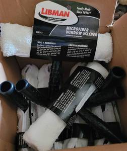 lot 145 image: LOT OF 6 NEW LIBMAN MICROFIBER WINDOW WASHERS #00193 AS SHOWN. (YOUR BID X 6)