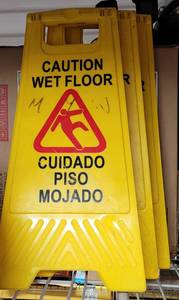 lot 221 image: LOT OF 3 CAUTION - WET FLOOR SIGNS AS SHOWN.