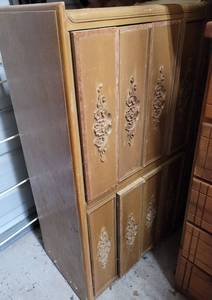 lot 274 image: VINTAGE WOOD DRESSER IN STYLE, COLOR, AND CONDITION SHOWN.