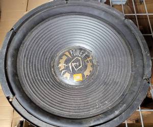 lot 300 image: JBL SPEAKER AS SHOWN.