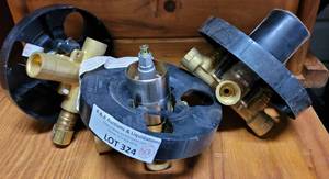 lot 324 image: LOT OF 3 VALVES AS SHOWN. (YOUR BID X 3)