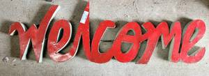 lot 333 image: METAL WELCOME SIGN AS SHOWN.