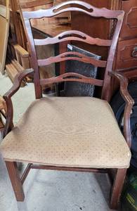 lot 335 image: VINTAGE WOOD FRAME WITH UPHOLSTERED SEAT CHAIR AS SHOWN.