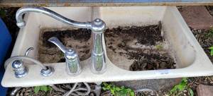 lot 364 image: VINTAGE KITCHEN SINK WITH FAUCETS AS SHOWN.