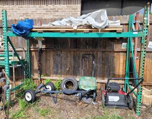 lot 401 image: PALLET RACK UNIT AS SHOWN. CONTENTS NOT INCLUDED.