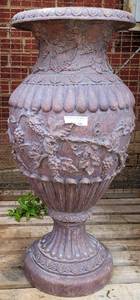 lot 438 image: LARGE SIZE RESIN STYLE PLANTER AS SHOWN.