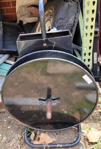 lot 444 image: STRAPPING DISPENSER CART AS SHOWN.